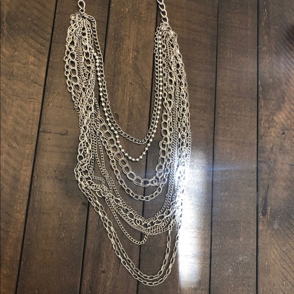 Multi chain necklace - Picture 3 of 9